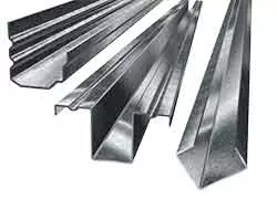 Calheiro em Araçoiaba da Serra Calhas